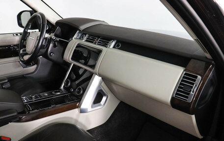 Land Rover Range Rover IV рестайлинг, 2020 год, 7 400 000 рублей, 10 фотография