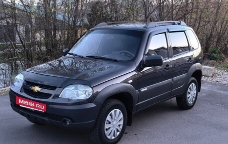 Chevrolet Niva I рестайлинг, 2014 год, 579 000 рублей, 8 фотография