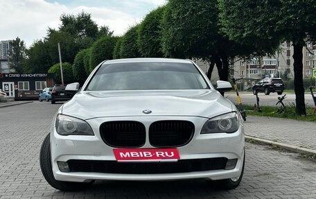 BMW 7 серия, 2012 год, 1 050 000 рублей, 1 фотография