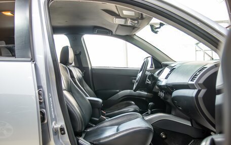 Mitsubishi Outlander III рестайлинг 3, 2011 год, 1 430 000 рублей, 9 фотография