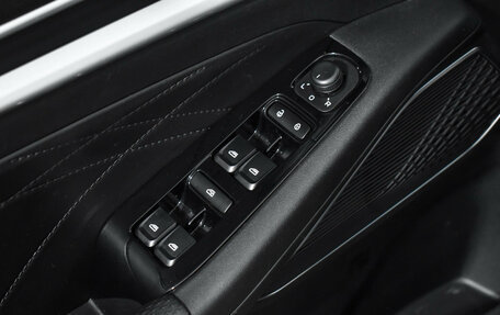 Geely Emgrand, 2024 год, 1 700 000 рублей, 10 фотография