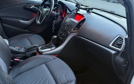 Opel Astra J, 2013 год, 650 000 рублей, 13 фотография
