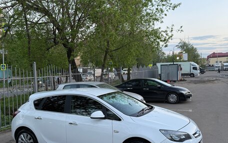 Opel Astra J, 2013 год, 650 000 рублей, 9 фотография