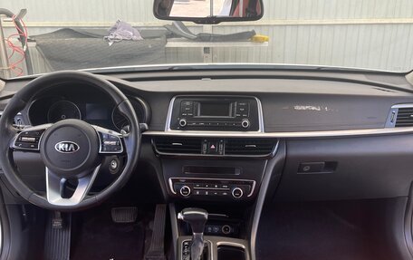 KIA Optima IV, 2018 год, 1 250 000 рублей, 8 фотография
