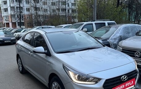 Hyundai Solaris II рестайлинг, 2018 год, 1 350 000 рублей, 14 фотография