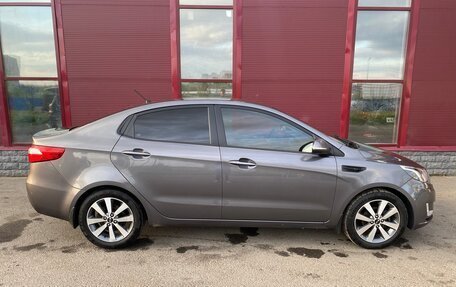 KIA Rio III рестайлинг, 2013 год, 800 000 рублей, 2 фотография