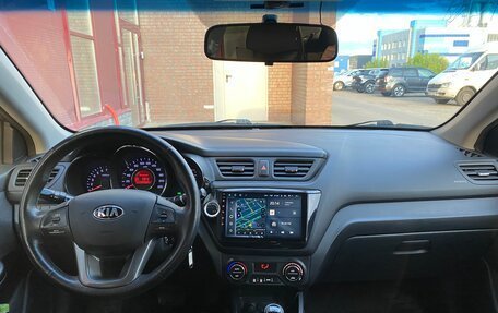 KIA Rio III рестайлинг, 2013 год, 800 000 рублей, 8 фотография