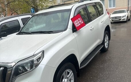 Toyota Land Cruiser Prado 150 рестайлинг 2, 2014 год, 3 200 000 рублей, 5 фотография