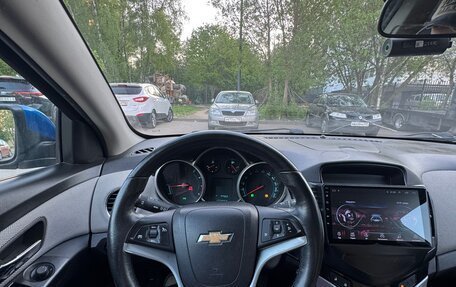 Chevrolet Cruze II, 2011 год, 730 000 рублей, 8 фотография