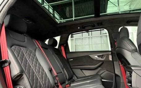 Audi SQ7, 2021 год, 12 490 000 рублей, 16 фотография
