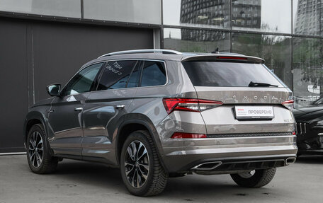 Skoda Kodiaq I, 2023 год, 4 650 000 рублей, 6 фотография