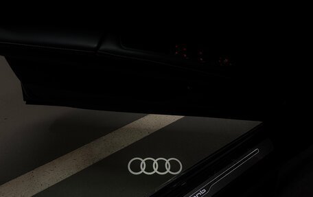 Audi A8, 2015 год, 2 480 000 рублей, 6 фотография