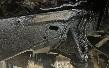 Toyota Land Cruiser Prado 150 рестайлинг 2, 2012 год, 3 000 000 рублей, 16 фотография