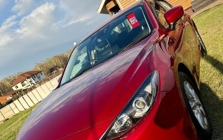 Mazda Axela, 2015 год, 1 430 000 рублей, 1 фотография