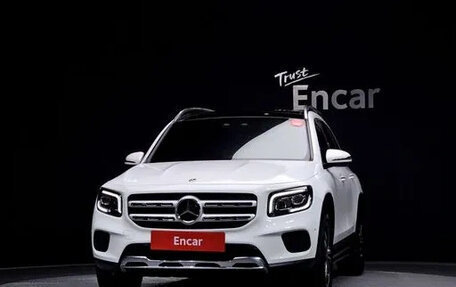 Mercedes-Benz GLB, 2023 год, 2 780 000 рублей, 2 фотография