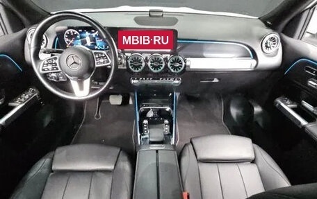 Mercedes-Benz GLB, 2023 год, 2 780 000 рублей, 5 фотография