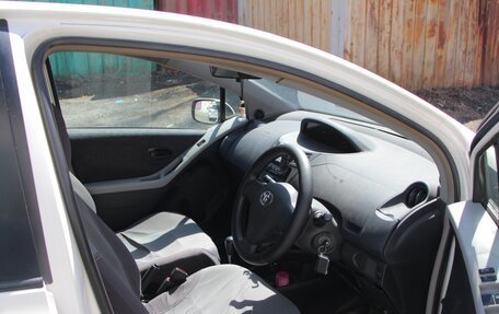 Toyota Vitz, 2009 год, 380 000 рублей, 10 фотография
