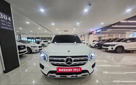 Mercedes-Benz GLB, 2023 год, 2 810 000 рублей, 2 фотография