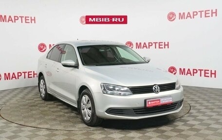 Volkswagen Jetta VI, 2014 год, 739 000 рублей, 3 фотография