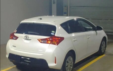 Toyota Auris II, 2013 год, 1 280 000 рублей, 3 фотография