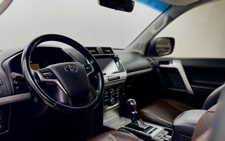 Toyota Land Cruiser Prado 150 рестайлинг 2, 2019 год, 5 465 000 рублей, 11 фотография