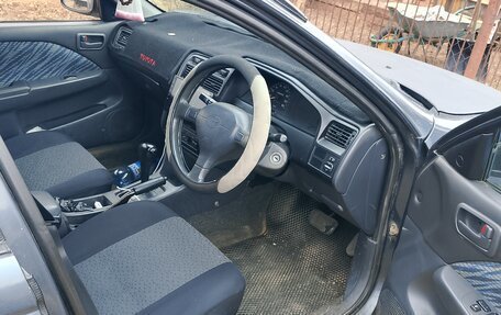 Toyota Caldina, 2001 год, 300 000 рублей, 2 фотография