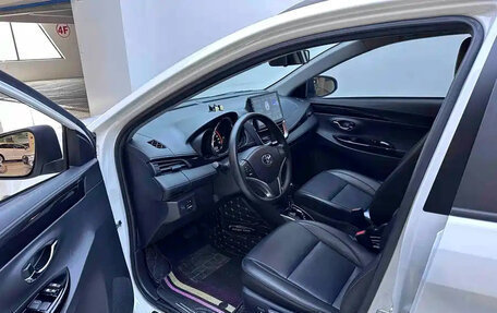 Toyota Yaris XP150 рестайлинг, 2022 год, 1 030 017 рублей, 8 фотография