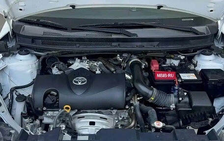 Toyota Yaris XP150 рестайлинг, 2022 год, 1 030 017 рублей, 16 фотография
