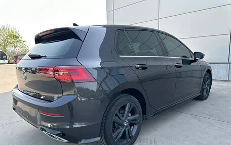 Volkswagen Golf VIII, 2022 год, 1 680 017 рублей, 4 фотография