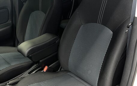 Nissan Note II рестайлинг, 2015 год, 850 000 рублей, 17 фотография