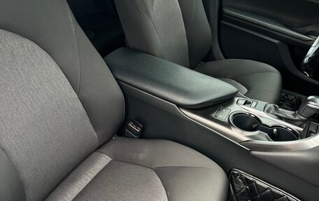 Toyota Camry, 2021 год, 2 450 000 рублей, 13 фотография