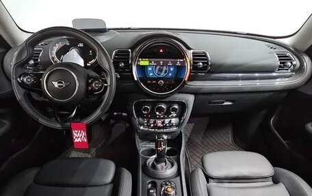 MINI Clubman, 2022 год, 2 130 000 рублей, 5 фотография
