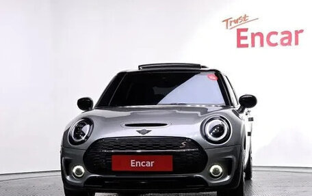 MINI Clubman, 2022 год, 2 380 000 рублей, 2 фотография