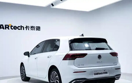 Volkswagen Golf VIII, 2023 год, 1 665 040 рублей, 10 фотография