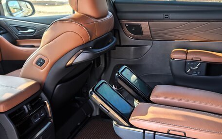 Toyota Alphard, 2023 год, 11 000 000 рублей, 5 фотография