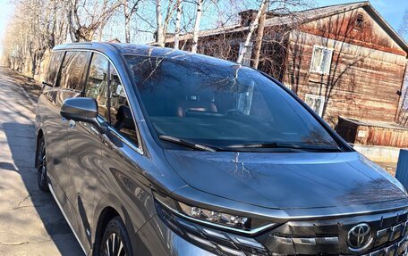 Toyota Alphard, 2023 год, 11 000 000 рублей, 4 фотография