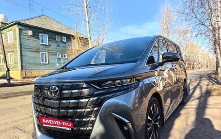 Toyota Alphard, 2023 год, 11 000 000 рублей, 2 фотография