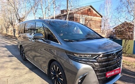 Toyota Alphard, 2023 год, 11 000 000 рублей, 3 фотография