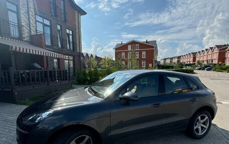 Porsche Macan I рестайлинг, 2018 год, 4 000 000 рублей, 3 фотография