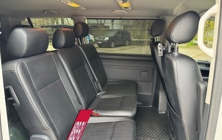 Volkswagen Caravelle T6 рестайлинг, 2018 год, 3 100 000 рублей, 8 фотография