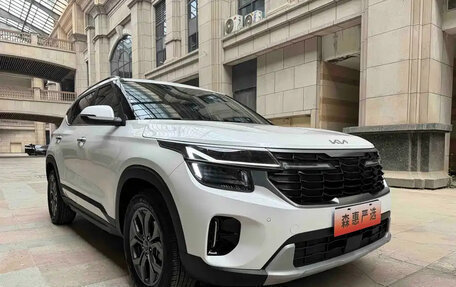 KIA Seltos I, 2023 год, 1 560 777 рублей, 3 фотография