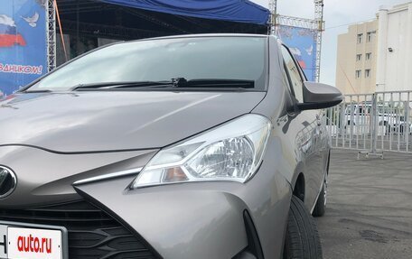 Toyota Vitz, 2017 год, 780 000 рублей, 4 фотография