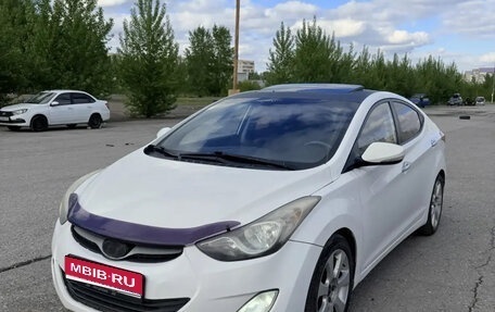 Hyundai Avante, 2011 год, 850 000 рублей, 1 фотография