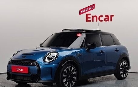 MINI Hatch, 2022 год, 1 710 000 рублей, 1 фотография