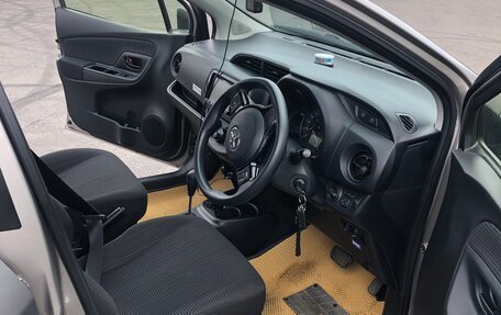 Toyota Vitz, 2017 год, 780 000 рублей, 35 фотография