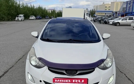 Hyundai Avante, 2011 год, 850 000 рублей, 2 фотография