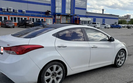Hyundai Avante, 2011 год, 850 000 рублей, 7 фотография