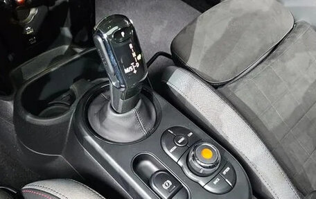MINI Hatch, 2022 год, 1 850 000 рублей, 8 фотография