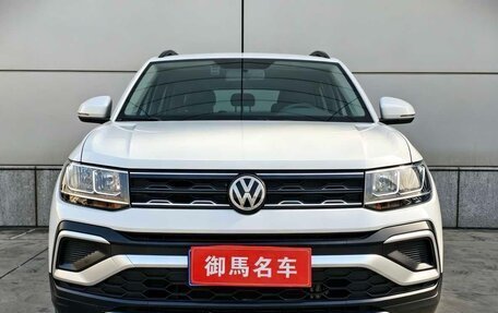 Volkswagen T-Cross I, 2022 год, 1 690 000 рублей, 2 фотография