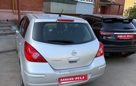 Nissan Tiida, 2010 год, 800 000 рублей, 3 фотография